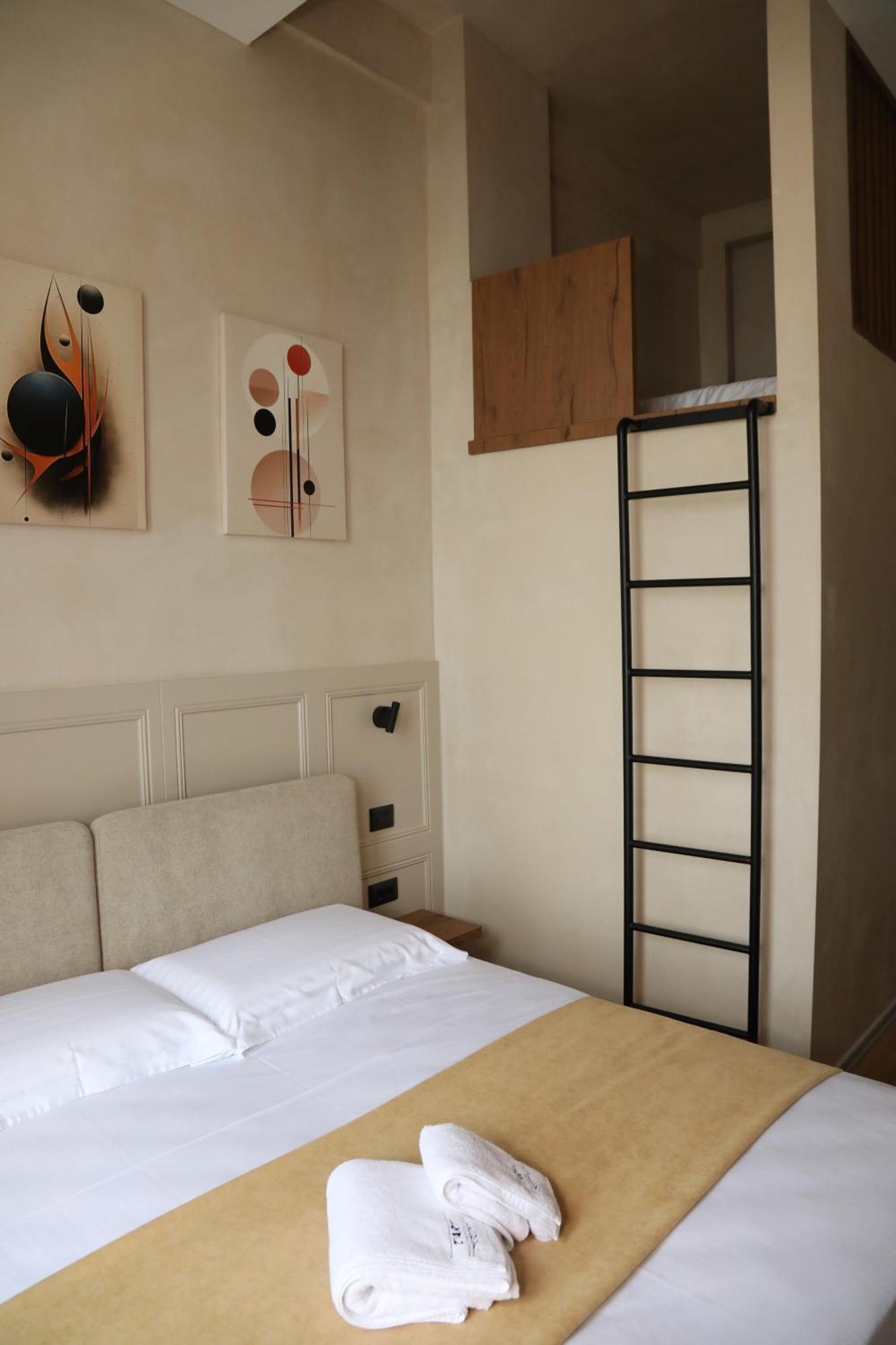 Z Art Hotel Kruje Luaran gambar