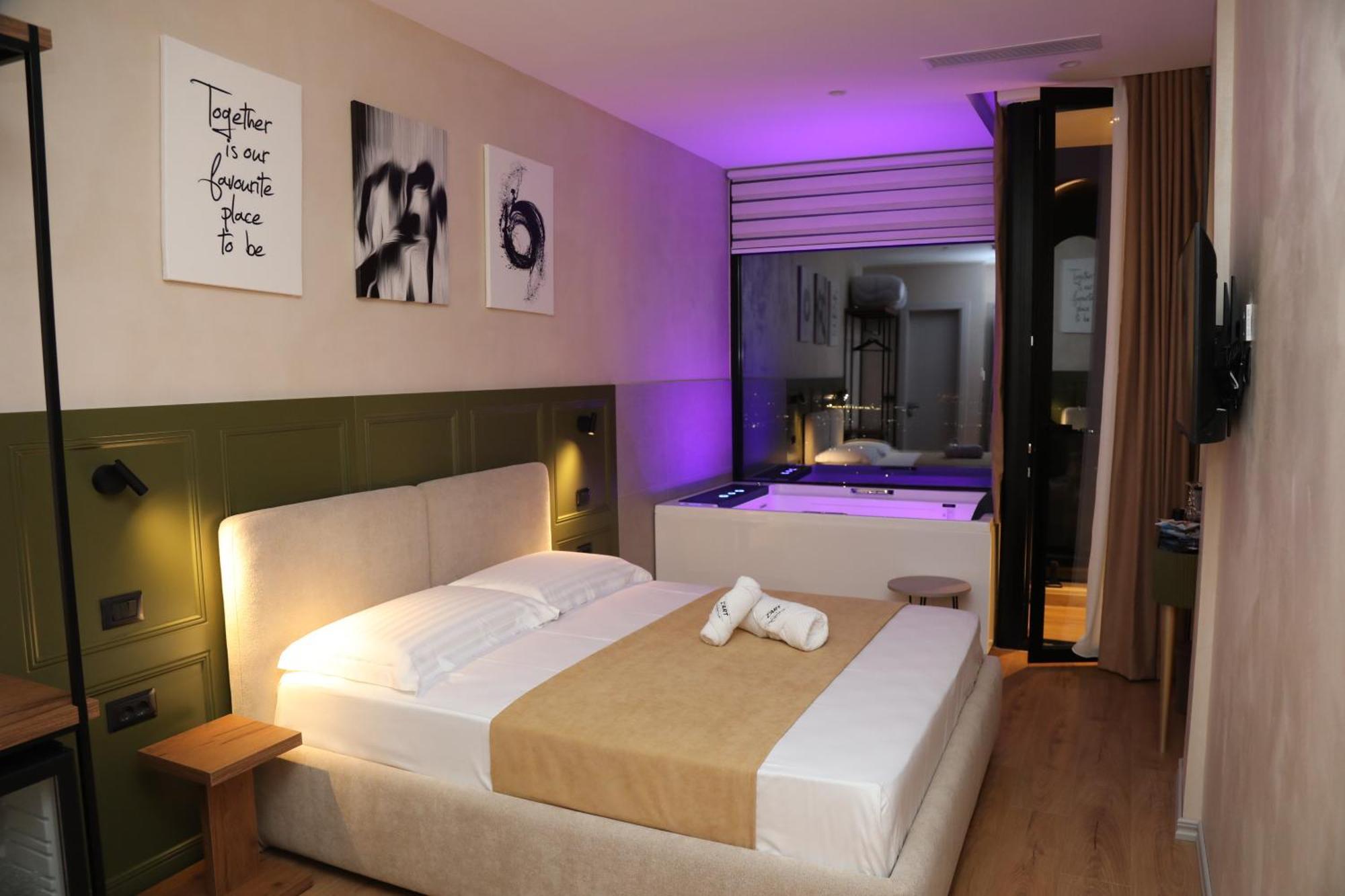 Z Art Hotel Kruje Luaran gambar